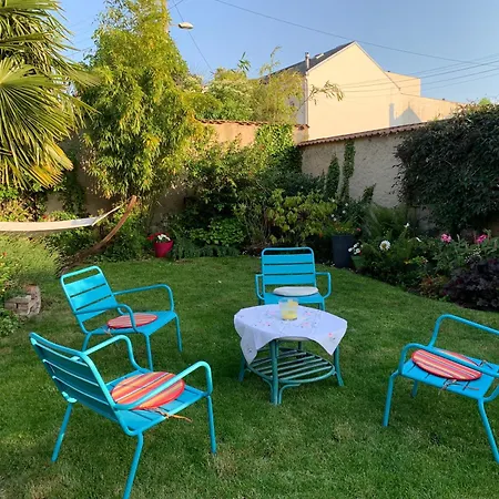 Privatunterkunft Le Clos Fleuri *